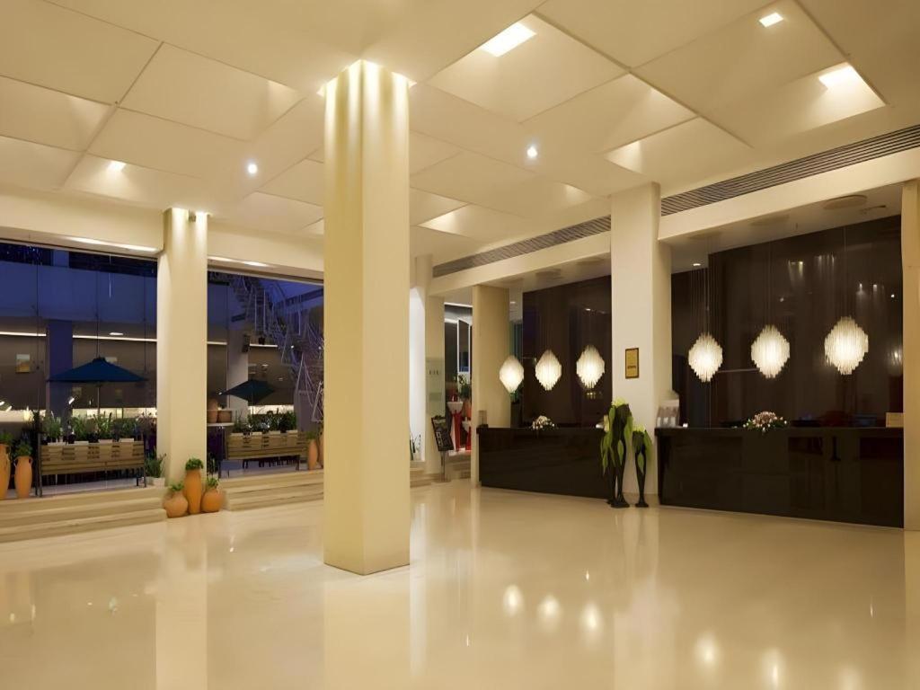 Catic Hotel--Adjacent Buliding Zhuhai Eksteriør bilde